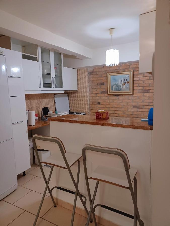 Varkiza Seaside Apts Εξωτερικό φωτογραφία